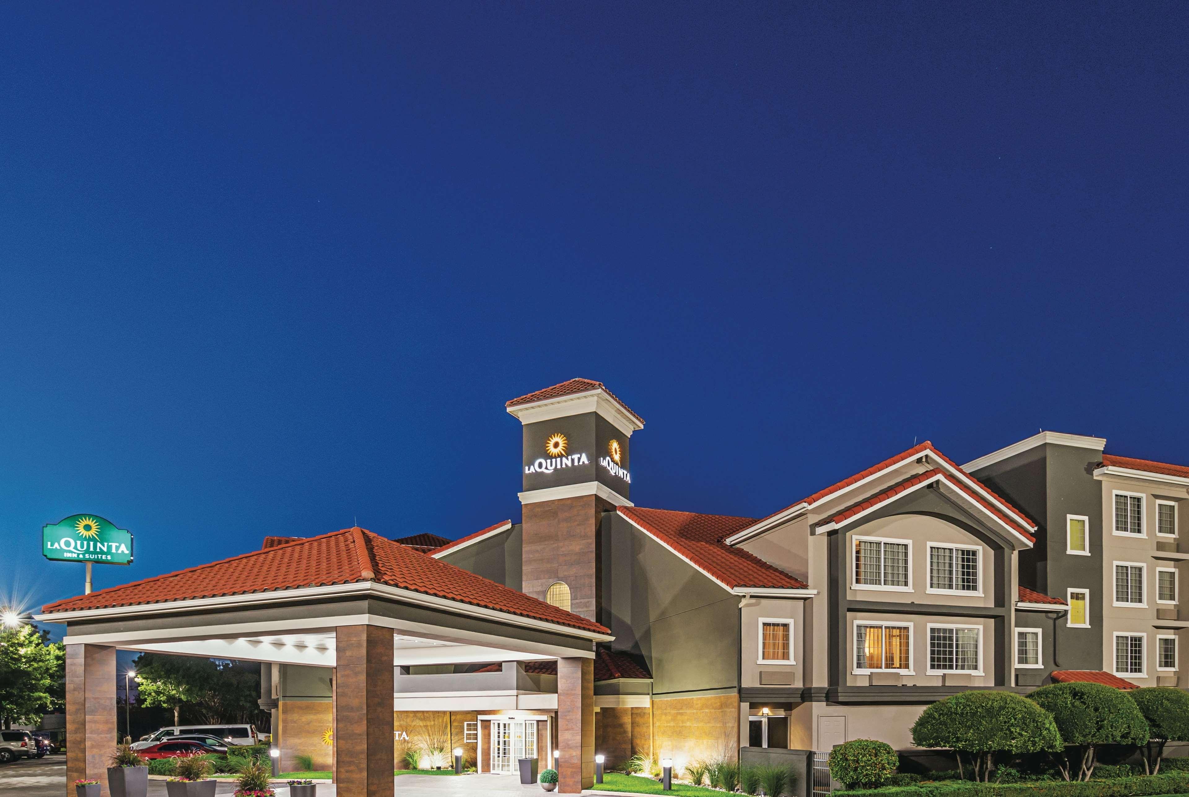 La Quinta By Wyndham Fort Worth North Exterior photo